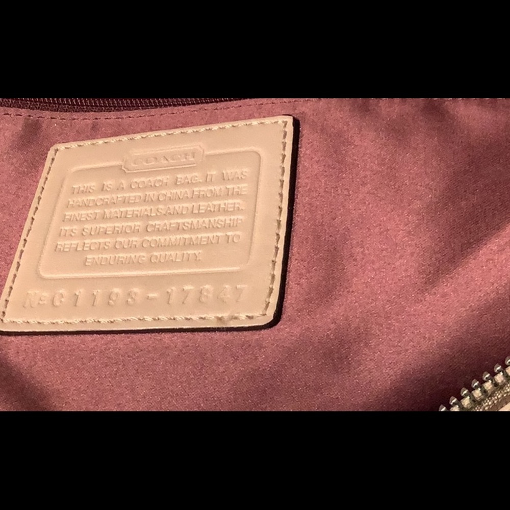 Coach Chelsea Jayden light tan leather shoulder bag - Picture 11 of 12